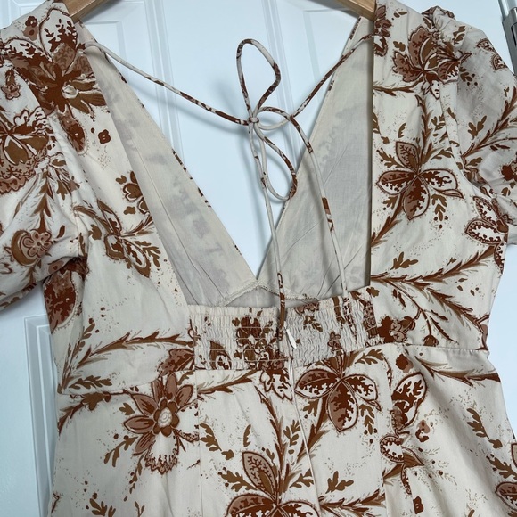 Abercrombie & Fitch Floral Maxi Dress - Cream and Brown - Picture 4 of 10